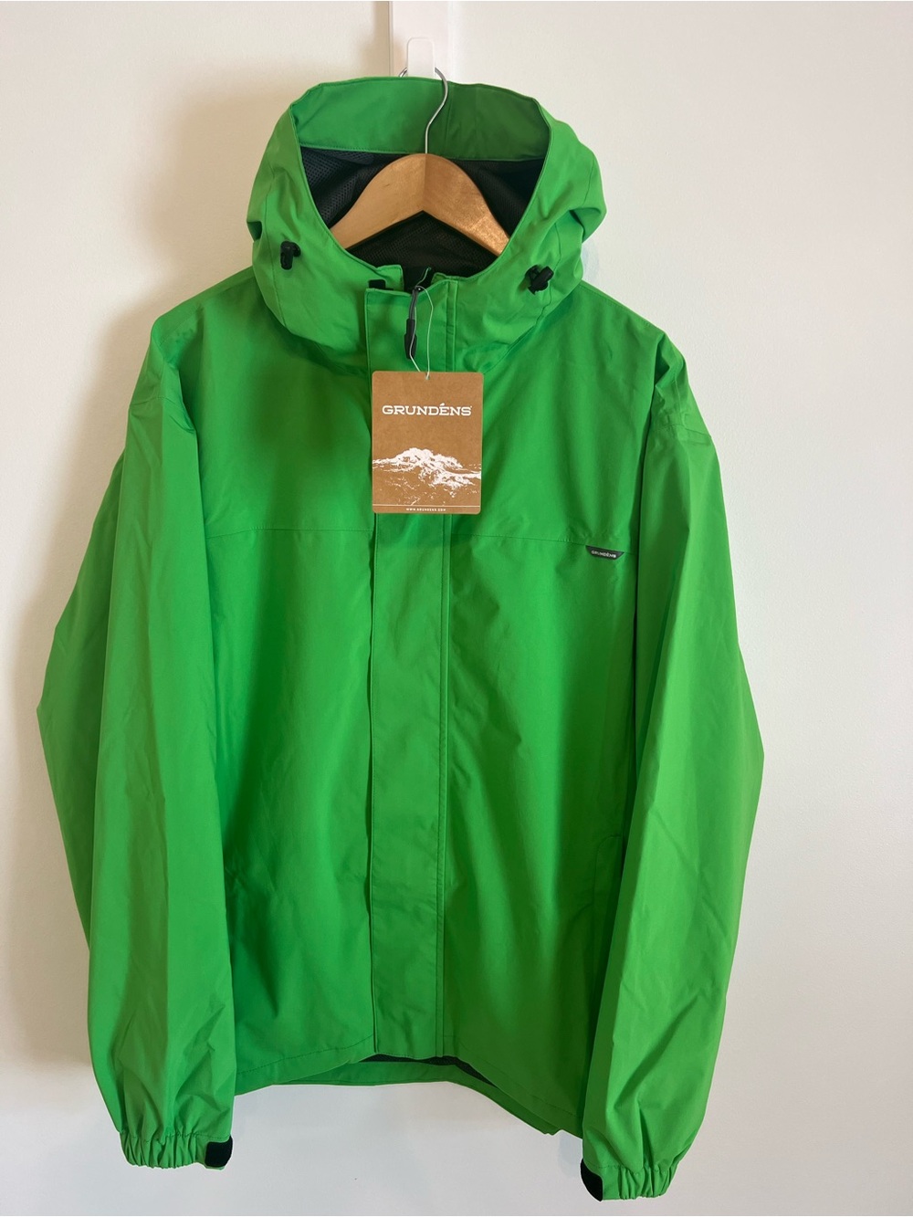 Grudens Men’s Large- Turtle Grass Color -Rain/Fishing jacket-NWT